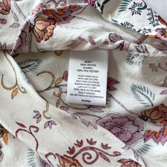 Signature Studio Boho Top Size Small Floral Print Lace Top Focal Point Tie Chest - Picture 5 of 8